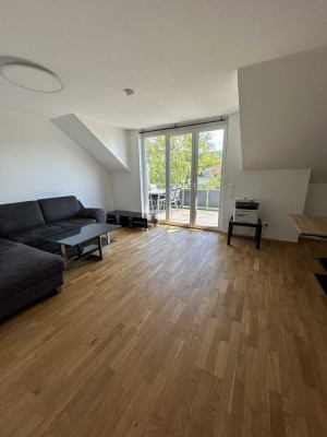 Stilvolle, neuwertige 3-Zimmer-Wohnung mit Balkon und EBK in Lörrach