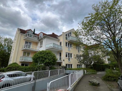 Bad Homburg, interessante Kapitalanlage! Moderne, helle 2-Zi-Balkon-Wohnung 70m² im Architektenhaus