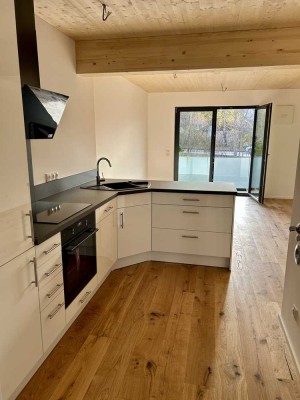 Reifenstuelstraße 23, 83278 Traunstein