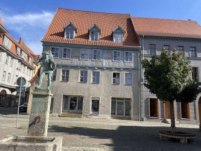 vermietete 3-Raumwohnung direkt am Holzmarkt im sanierten Fachwerk