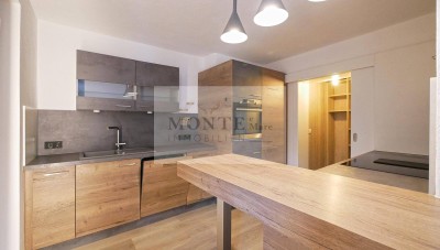 Schick gestaltete Wohnung in ruhiger Zentrumsnaher Lage Kirchbergs