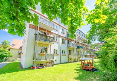 Charmante 2-RW mit West-Balkon* 2.OG* Bad mit Wanne* renoviert* ruhige & grüne Wohnlage*