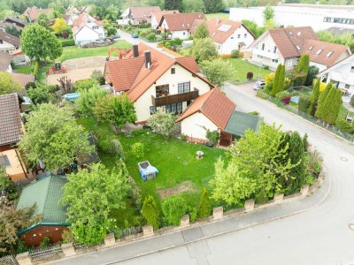 Familienfreundliche Doppelhaushälfte mit großem Garten in attraktiver Wohnlage von Ungerhausen!