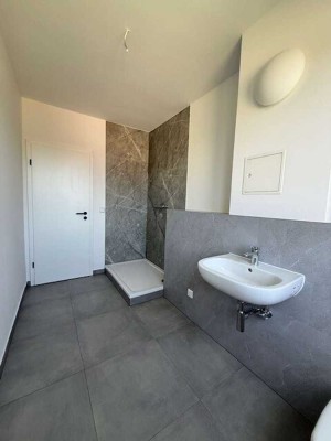 moderne, frisch sanierte Wohnung in Groitzsch - sofort bezugsfertig