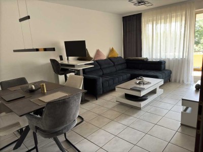 Praktische 2 Zi. Wohnung mit EBK , Balkon, Abstellraum und Keller am Maschsee