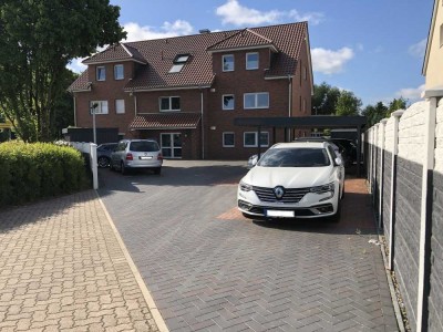 Exklusive, neuwertige 2-Raum-DG-Wohnung mit gehobener Innenausstattung mit Balkon in Garbsen