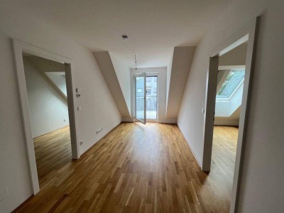 EXKLUSIVES WOHNEN IN RUHIGER LAGE MIT BALKON &amp; GARAGE – IDEAL ZUR ANLAGE