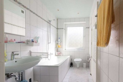 Im ♥️ Frohnhausens: geräumige Wohnung in gepflegtem Haus