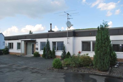 Sonnig und ruhig gelegen !