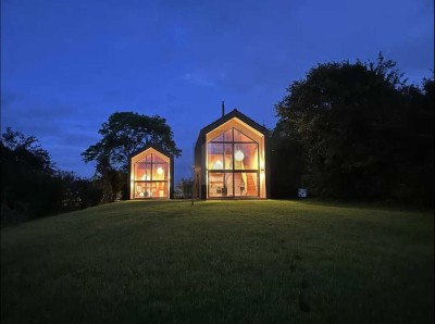 KLIMAPOSITIVES RETREAT: LUXUS, DESIGN, NACHHALTIGKEIT