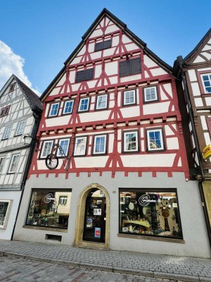 Liebhaberobjekt, Wohn- und Geschäftshaus mitten in der Altstadt von Bad Wimpfen