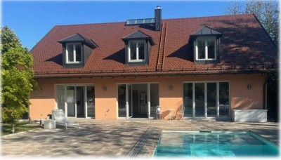 *** Großzügiges Wohnrefugium auf dem Lande und doch zentral gelegen ***