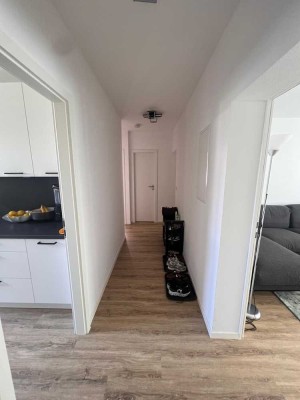 Sanierte 3-Zimmer-Wohnung mit Balkon in Frankfurt