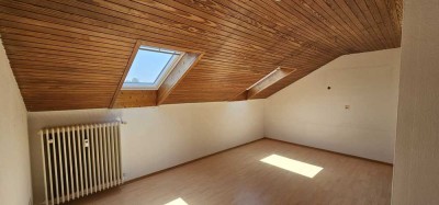 Freundliche 2-Zimmer-Dachgeschosswohnung in Peiting