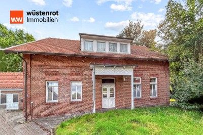 Historisches Herrenhaus mit großem Gestaltungspotenzial
