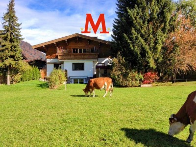 Landhaus mit exzellenter Aussicht und 4 Wohneinheiten