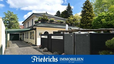 Hochwertig ausgestattetes Wohnhaus mit Wintergarten, Garage, Terrasse und Balkon in Bad Zwischenahn