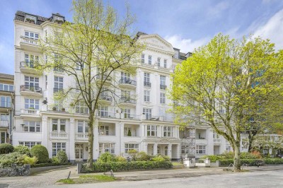 Hofweg Palais - Altbau ETW im Erdgeschoss mit sonnigem Garten und Terrasse