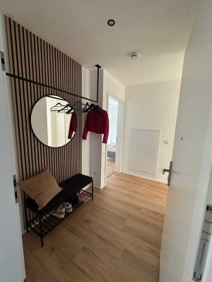 Moderne 2,5-Zimmer-Wohnung mit Balkon im 1. OG in Ingolstadt Südost