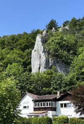 Einfamilienhaus mit Einliegerwohnung am Waldrand von Weiler zu verkaufen