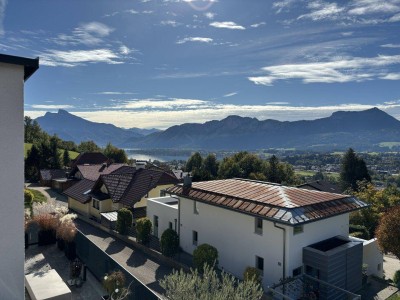 Exklusive Liegenschaft - Haushälfte in ökologischer Bauweise – moderner Wohntraum über dem Mondsee