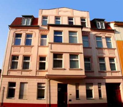 Schöne, freundliche Wohnung m. Balkon in Magdeburg-Alte Neustadt