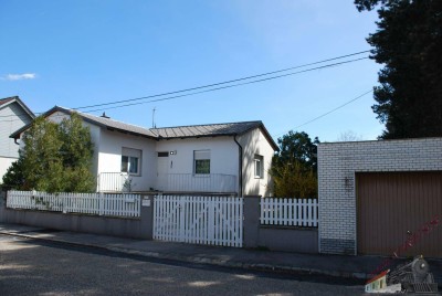 Bungalow in Deutsch Wagram mit großem Grund