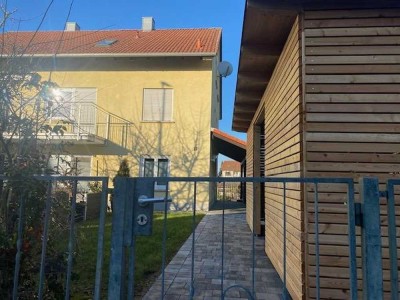 Attraktive 2-Zimmer-KG-Wohnung mit Terrasse und EBK in Bischberg