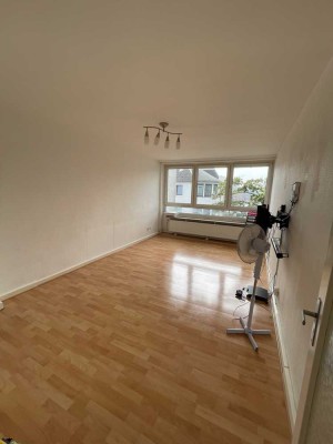 Ansprechende 2-Zimmer-Wohnung mit Balkon in Krefeld