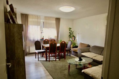 Vierzimmerwohnung in Citynähe sucht junge Familie