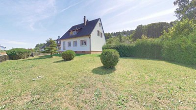 Charmantes Einfamilienhaus in Stübach mit Potenzial und Garten