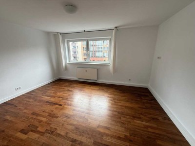 schöne 1-Zimmer-Wohnung in bester City-West-Lage!