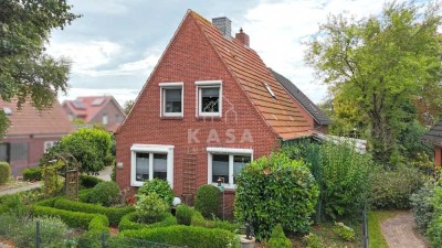RESERVIERT! Gepflegtes Einfamilienhaus mit Terrasse und Garten in Leer-Heisfelde!