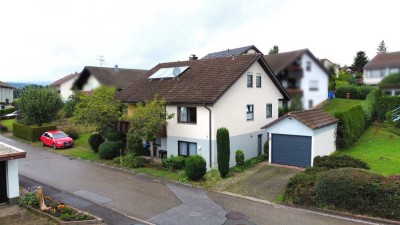 Einfamilienhaus mit Einliegerwohnung in Dietersweiler.