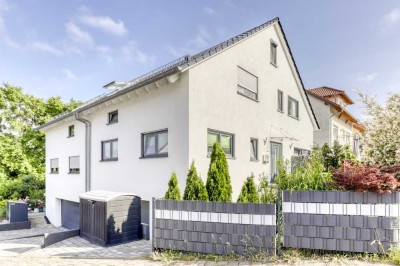 Wunderschöne Doppelhaushälfte in Ortsrandlage in Remchingen- Singen.