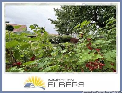 Idyllischer Vierkanthof mit zwei Wohnungen, großer Scheune und traumhaftem Gartenparadies