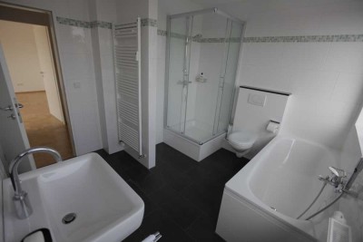Exklusive 2-Zimmer-DG-Wohnung mit gehobener Innenausstattung in köln