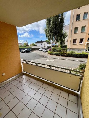Helle 2-Zimmer-Wohnung mit Balkon in Gera-Debschwitz
