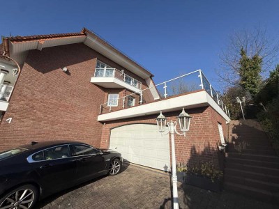 Zwei Generationen unter einem Dach – stilvoll, solide, souverän!