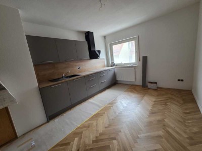 Erstbezug nach Sanierung: 3-Zi.-Wohnung mit Balkon in Rauenberg