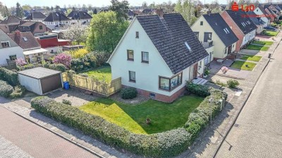Einfamilienhaus mit Einliegerwohnung am Deich