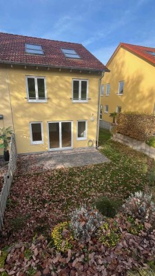 Gepflegtes Reiheneckhaus mit 6 Zimmern in Malsch