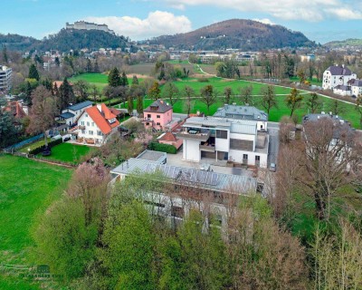 Penthouse mit 25 m Hallenbad in Nonntal