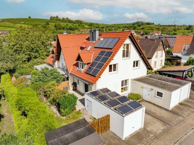 Traumhaftes Reihenendhaus. 5,5 Zi, Kamin, Terrasse, PV-Anlage & ruhig gelegen. Sofort bezugsfrei