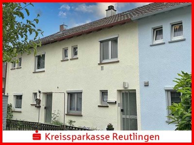 Gepflegtes Reihenmittelhaus in verkehrsgünstiger Lage