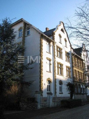 Wohnen in frisch sanierter, denkmalgeschützter Villa,  Zentrumslage
