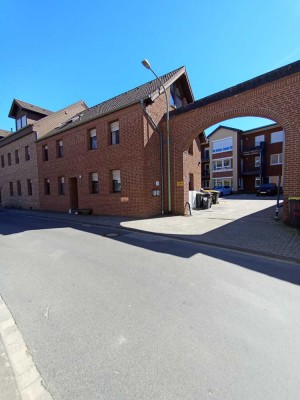 Geschmackvolle, neuwertige 3-Raum-Wohnung mit gehobener Innenausstattung mit Balkon in Nörvenich