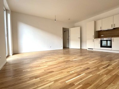 Gemütlicher Erstbezug: 2-Raum-Wohnung mit Einbauküche und Duschbad