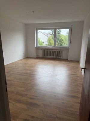 Helle 2-Zimmer Wohnung im Grünen von Eichlinghofen!