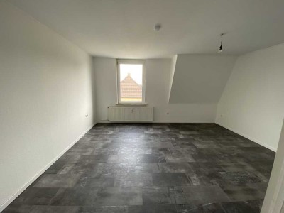 Modernisierte 3-Zimmer-Wohnung im 2. OG in Duisburg-Röttgersbach